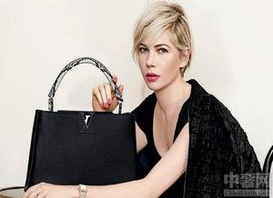 王华圳昱现在的照片,时光流转，风采依旧